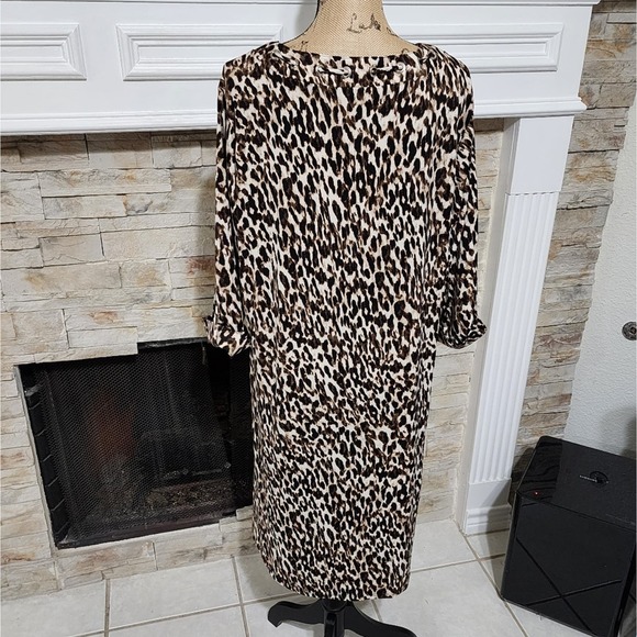 Avenue leopard print stretch v‎ neck dress plus size 18 20 2X - Picture 2 of 7
